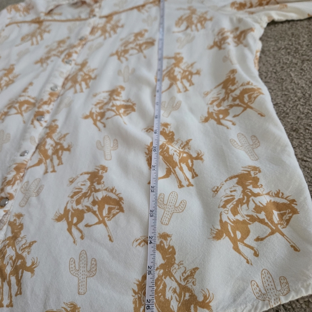 Cotton & Rye Cowboy Horse Western Print Button Down Shirt - Cream and Gold- XL - Picture 12 of 12